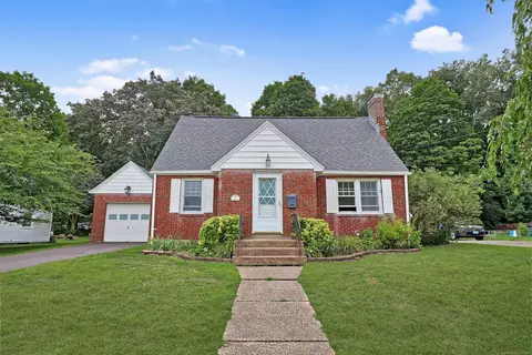 104 Mather St, Manchester, CT 06042