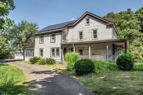 269 Mountain Rd, West Hartford, CT 06107