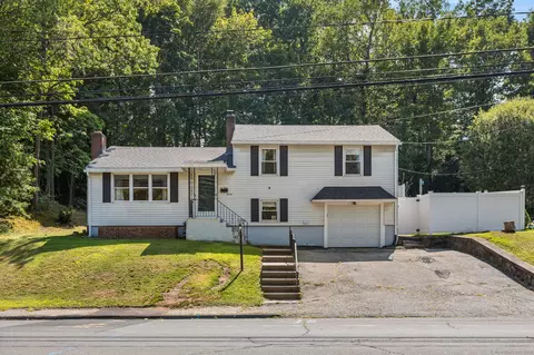 859 Bunker Hill Ave, Waterbury, CT 06708