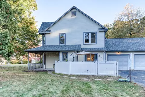17 Arrowwood Cir #17, South Windsor, CT 06074