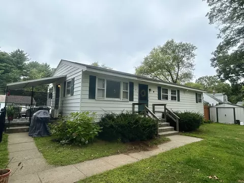 45 Proulx St, Brooklyn, CT 06234