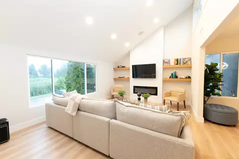 2 Outpost Ln #2, Ridgefield, CT 06877