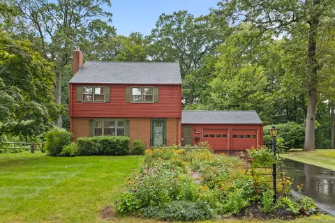 283 Spring St, Manchester, CT 06040