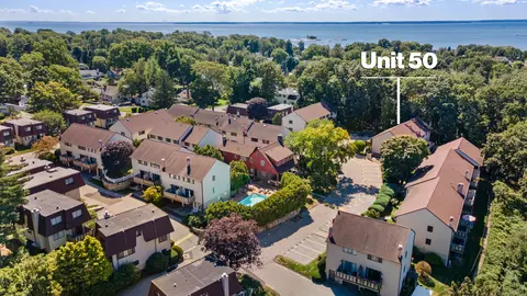 202 Soundview Ave #50, Stamford, CT 06902