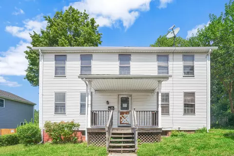 47 Maple Ave, Enfield, CT 06082