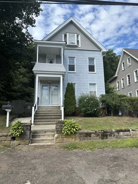 1656 State St, Hamden, CT 06517