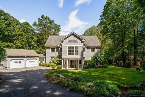 304 Chestnut Hill Rd, Wilton, CT 06897
