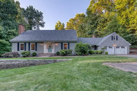 301 Tall Timbers Rd, Glastonbury, CT 06033