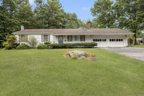 24 Blumenthal Dr, Killingly, CT 06241