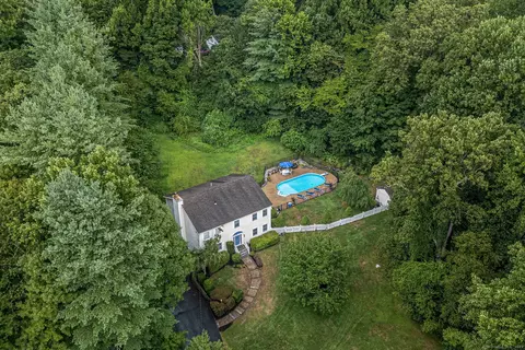 1823 S Britain Rd, Southbury, CT 06488