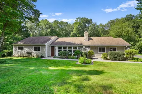 105 Cherry Ln, Wilton, CT 06897
