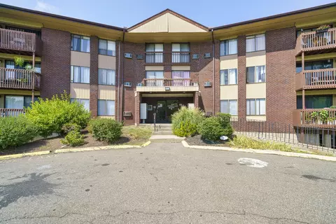 1209 Cromwell Hills Dr #1209, Cromwell, CT 06416