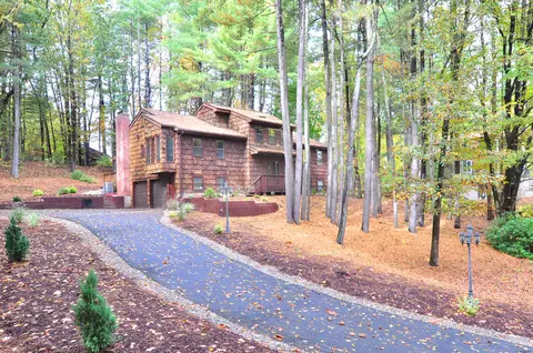 39 Woodduck Farms Rd, Windsor, CT 06095