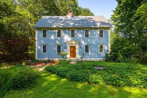 55 Lebanon Hill Rd, Woodstock, CT 06281