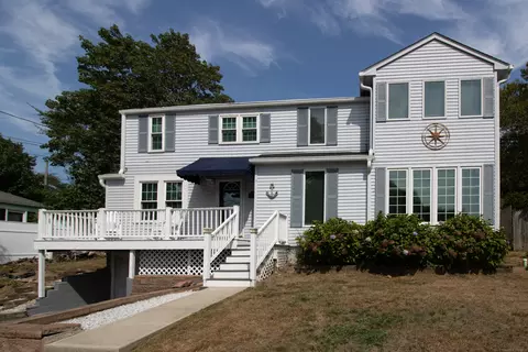 18 Millstone Rd W, Waterford, CT 06385