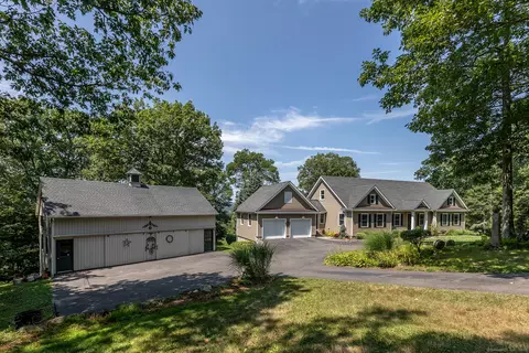 199 Henry Sanford Rd, Bridgewater, CT 06752