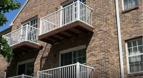 421 Tolland St #307, East Hartford, CT 06108