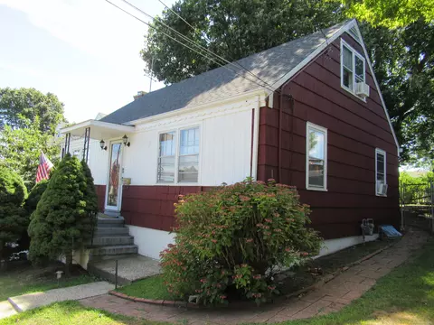 2345 Madison Ave, Bridgeport, CT 06606