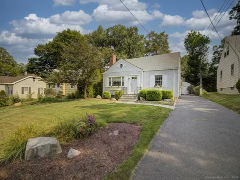 84 Hartley St, North Haven, CT 06473