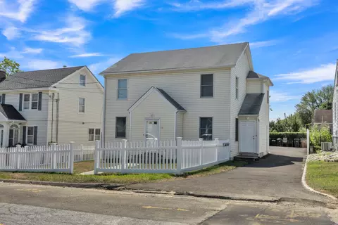 48 Congress St, Stamford, CT 06902