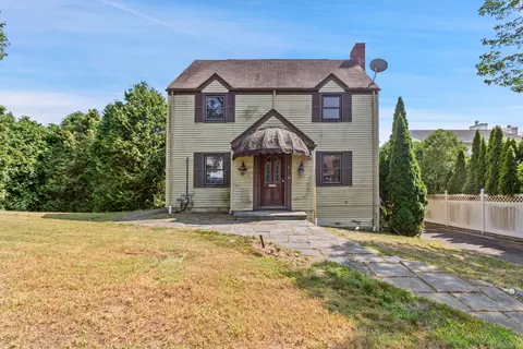 14 Parkhill Ave, Norwalk, CT 06851