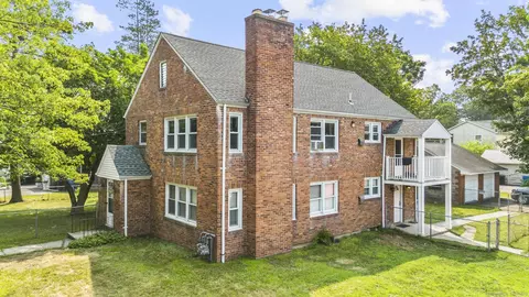 102 Mitchell St, New Britain, CT 06053