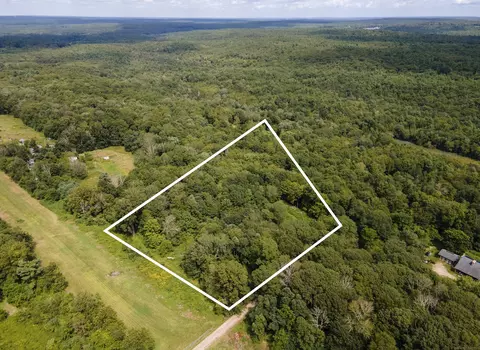 1394 North Rd, Killingly, CT 06241