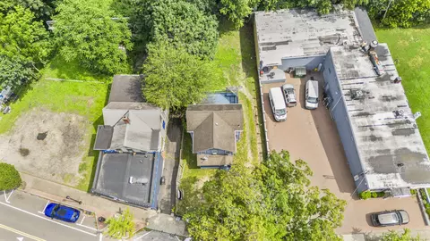 77 Cedar St, Norwalk, CT 06854