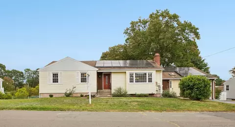 37 Wilson Ave, West Haven, CT 06516