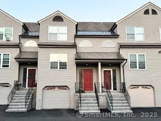24 Taft Pt #40, Waterbury, CT 06708