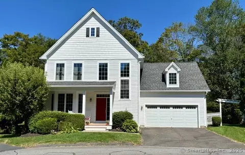 15 Declaration Rd #15, Southbury, CT 06488