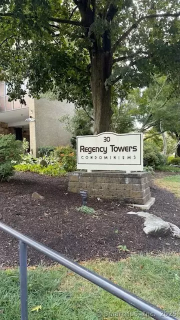 30 Woodland St #4G, Hartford, CT 06105
