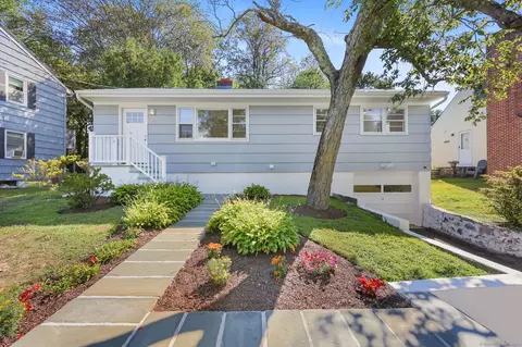12 Eagle Rd, Norwalk, CT 06850