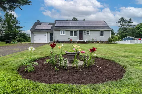 1100 Guernseytown Rd, Watertown, CT 06795