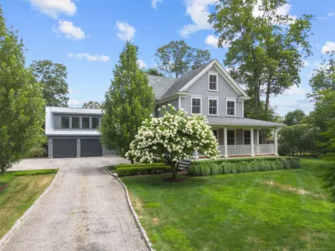 84 Olmstead Ln, Ridgefield, CT 06877