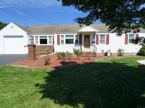 119 Wright Rd, Rocky Hill, CT 06067