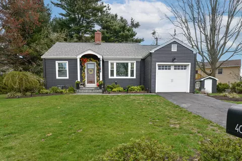 40 Washington St, Milford, CT 06460