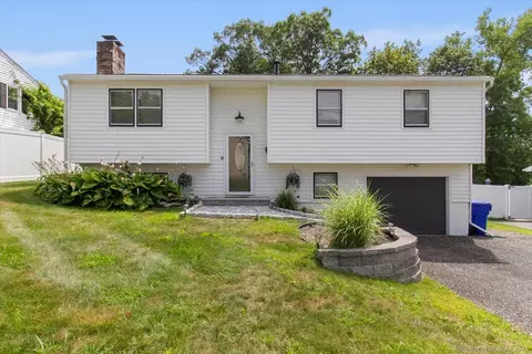 100 Wood St, Torrington, CT 06790