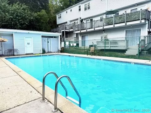 29 Van Buren Ave #I1, Norwalk, CT 06850