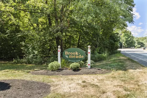 1789 Foxon Rd #7B, North Branford, CT 06471