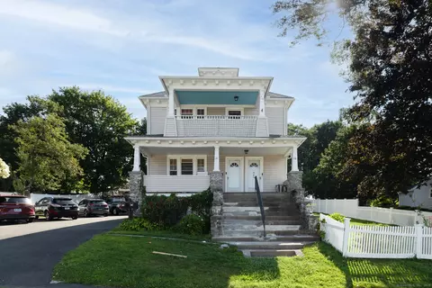 131 Norton St, Waterbury, CT 06708