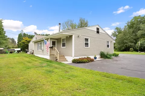 617 Old Colchester Rd, Salem, CT 06420