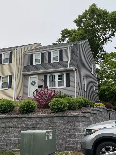 13 Boxwood Ln #13, Glastonbury, CT 06033
