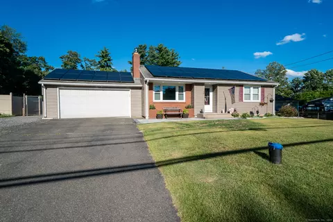 20 Hill St, Bristol, CT 06010