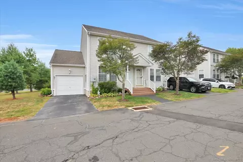 1 Sable Ct #1, Unionville, CT 06085