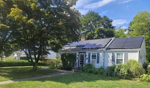 33 Frew Ter, Enfield, CT 06082