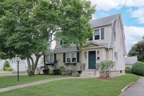 877 Nichols Ave, Stratford, CT 06614