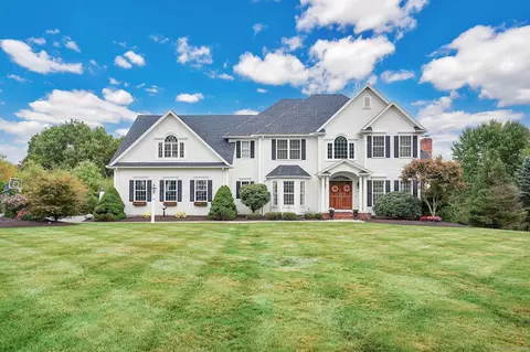 100 Cold Spring Ln, Suffield, CT 06078