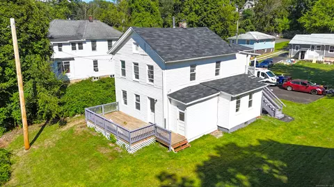 223 N Main St, Naugatuck, CT 06770