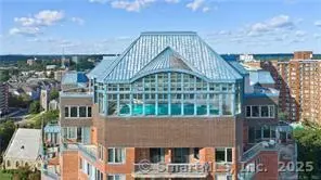25 Forest St #11M, Stamford, CT 06901